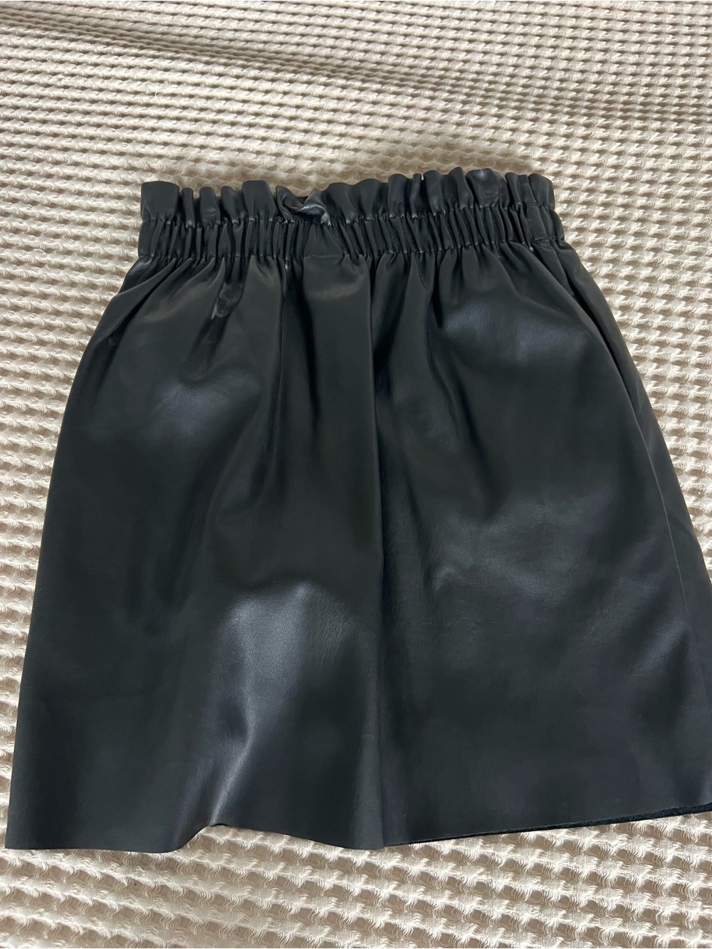 Black Faux Leather Elastic Waist Mini Skirt